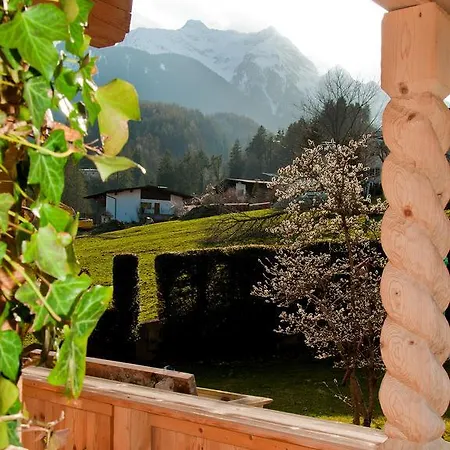 Adlerhorst , Gstan 31 * フィンケンベルク