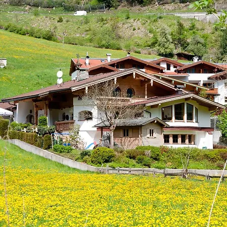 Adlerhorst , Gstan 31 Lejlighed *