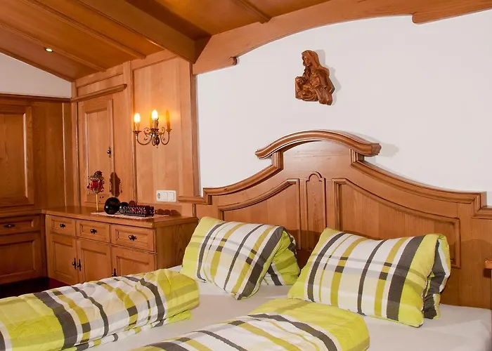 Adlerhorst , Gstan 31 Finkenberg