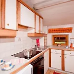Adlerhorst , Gstan 31 Daire *