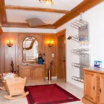 Adlerhorst , Gstan 31 Finkenberg